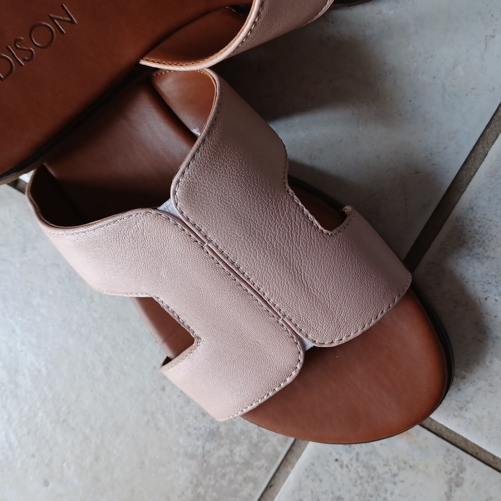 Pink sandals